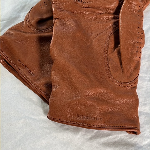 Burberry Lamb Gloves - Picture 7 of 13